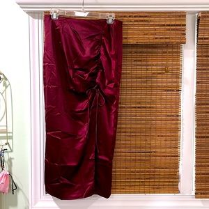 Silk midi skirt with slit